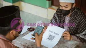 Bagaimana Hukum Bayar Zakat Secara Online?