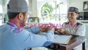 Ketahui Perbedaan Panitia dan Amil Zakat, Simak Selengkapnya Disini!